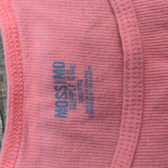 ⭐ 3/$12⭐ Mossimo Tank Tops - Picture 4 of 7